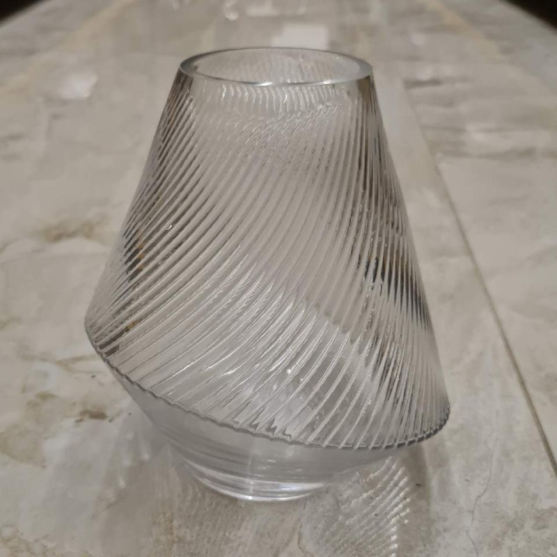 Clear Spiral Ribbed Slanted Glass Vase